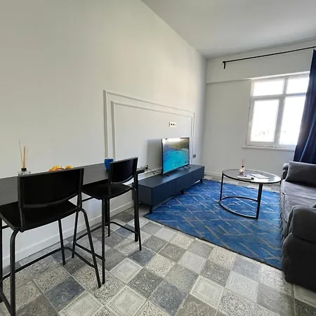 Nora 2 Bedrooms Family Friendly Apartament